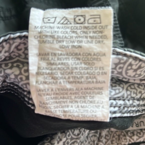 Lee Natural Fit Shorts - Picture 11 of 12